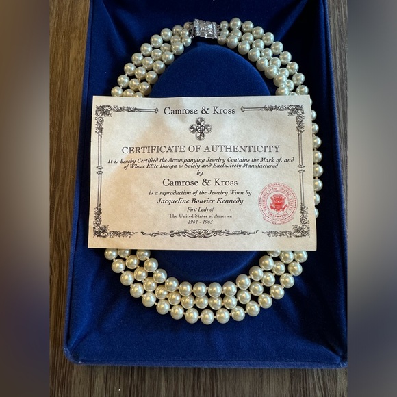 Jewelry - Camrose & Kross replica of Jaqueline Kennedy’s pearl set